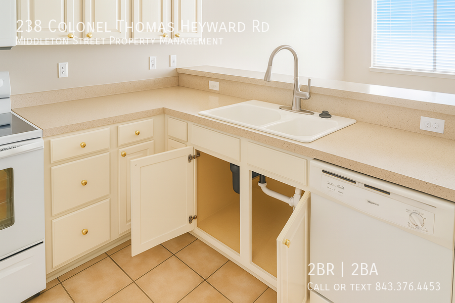 238 Colonel Thomas Heyward Rd - 55+ Community property image