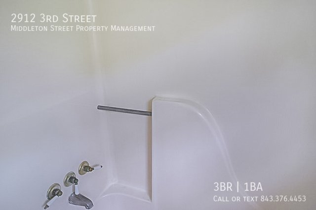 2912 3rd Street, Near Downtown Beaufort property image