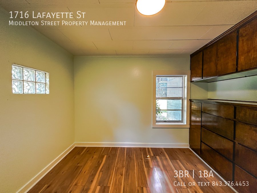 1716 Lafayette St property image