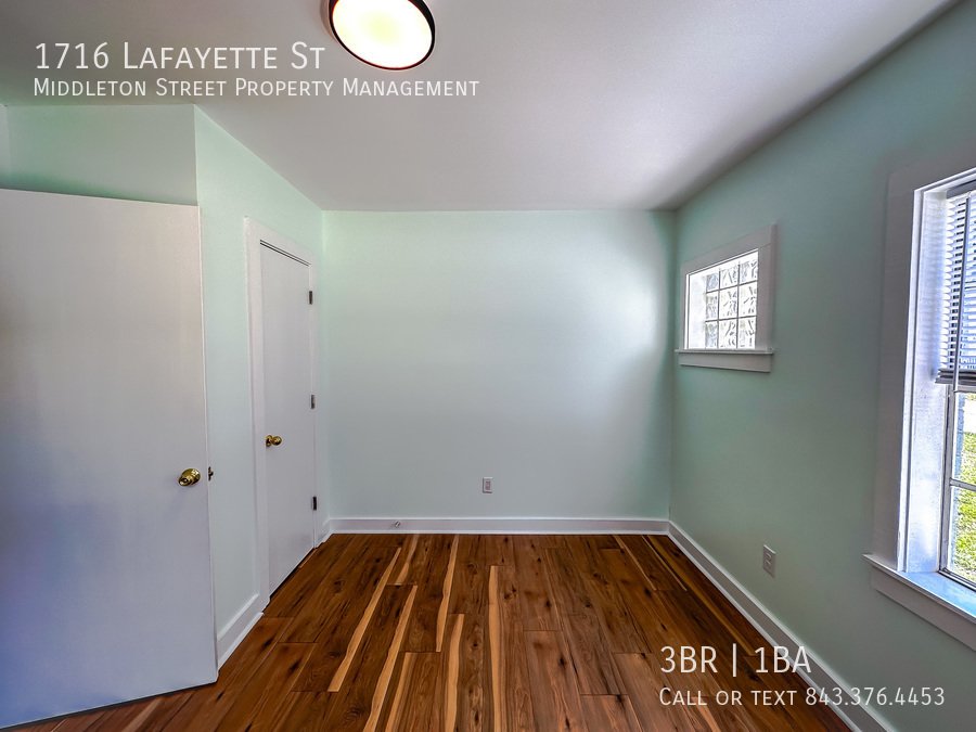 1716 Lafayette St property image