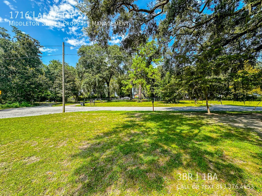 1716 Lafayette St property image