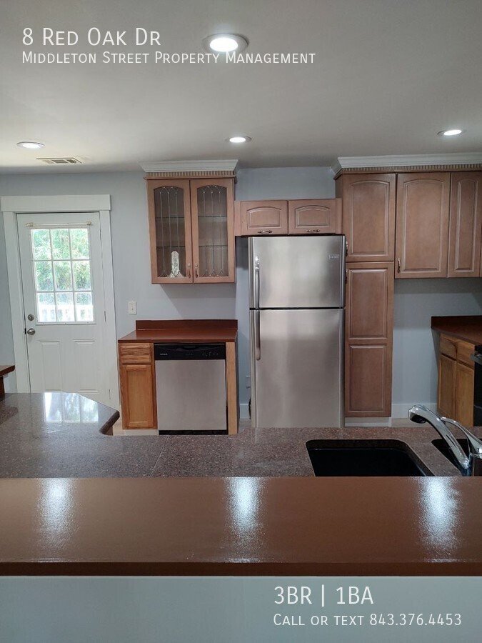 8 Red Oak Dr property image