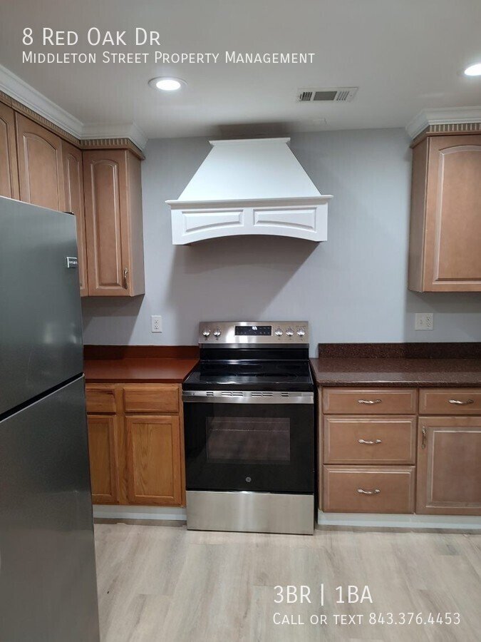 8 Red Oak Dr property image