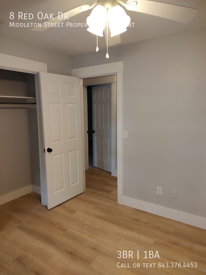 8 Red Oak Dr property image