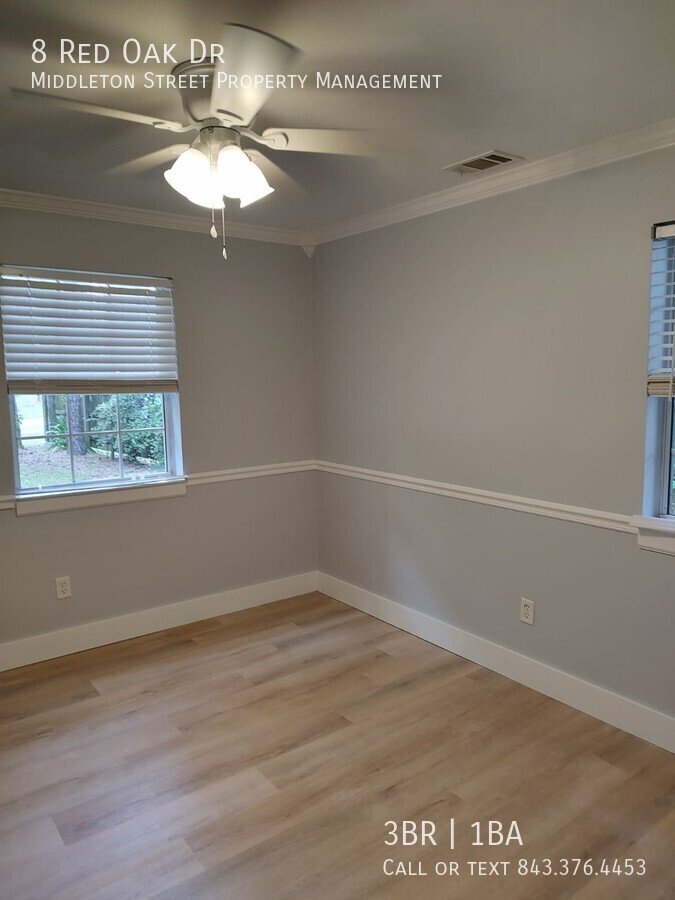 8 Red Oak Dr property image