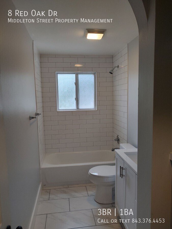 8 Red Oak Dr property image