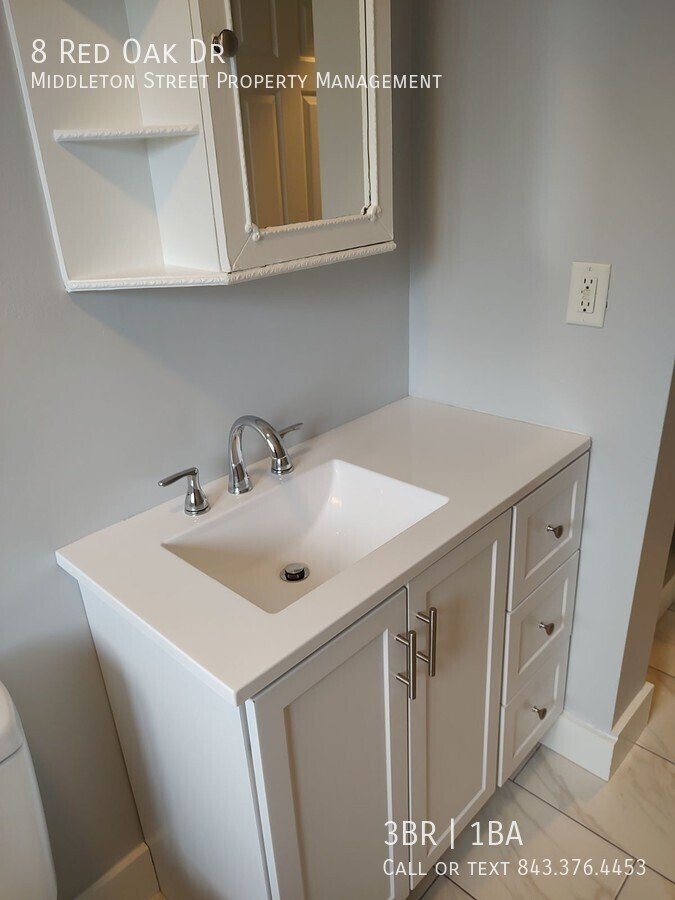 8 Red Oak Dr property image