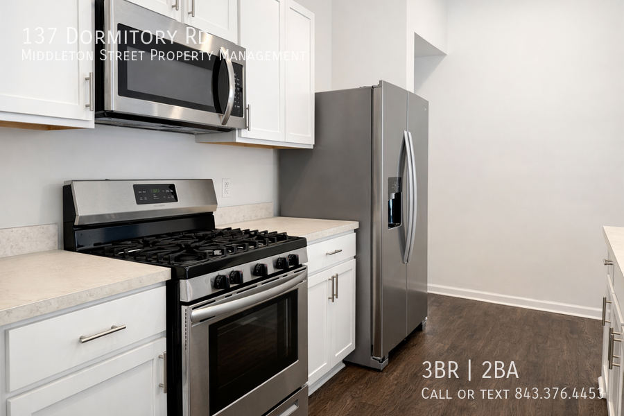 137 Dormitory Rd Bluffton, SC  29909 property image