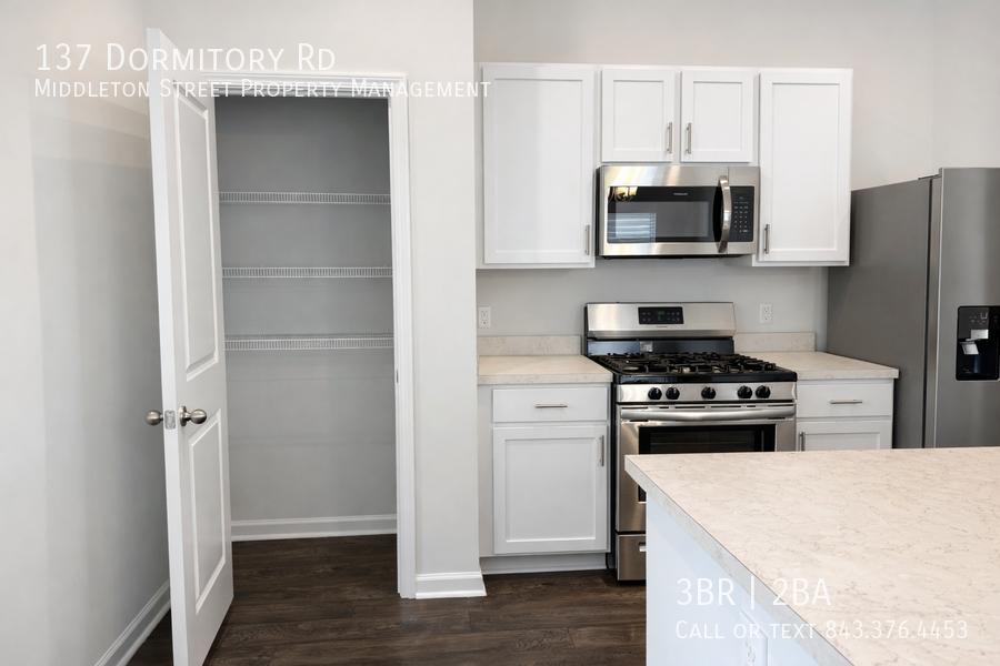 137 Dormitory Rd Bluffton, SC  29909 property image