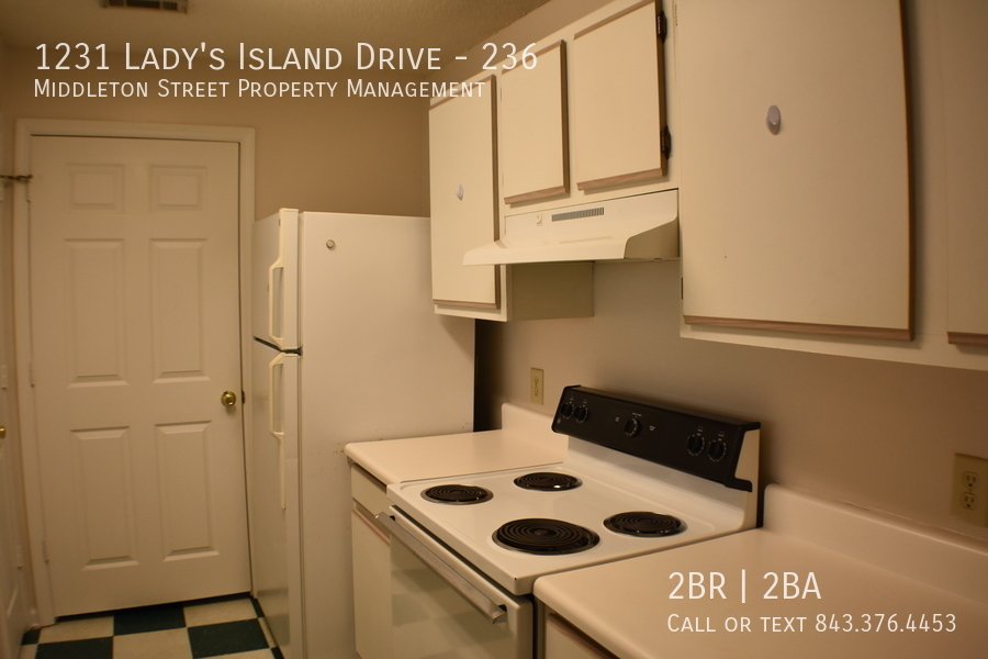 1231 Lady's Island Drive property image