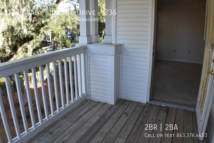 1231 Lady's Island Drive property image