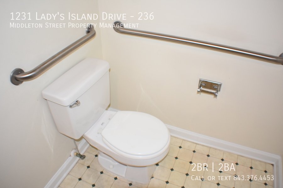 1231 Lady's Island Drive property image