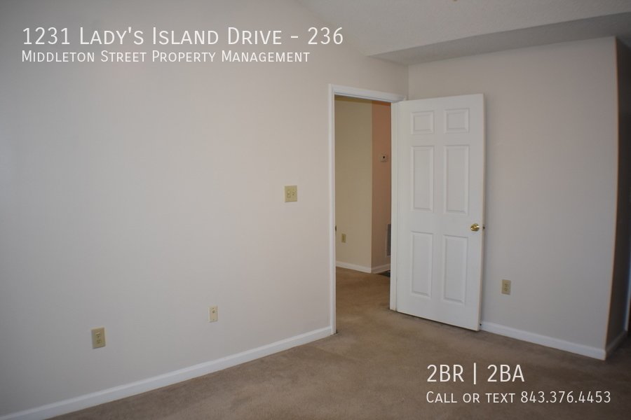 1231 Lady's Island Drive property image