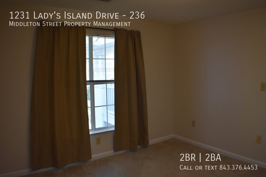 1231 Lady's Island Drive property image