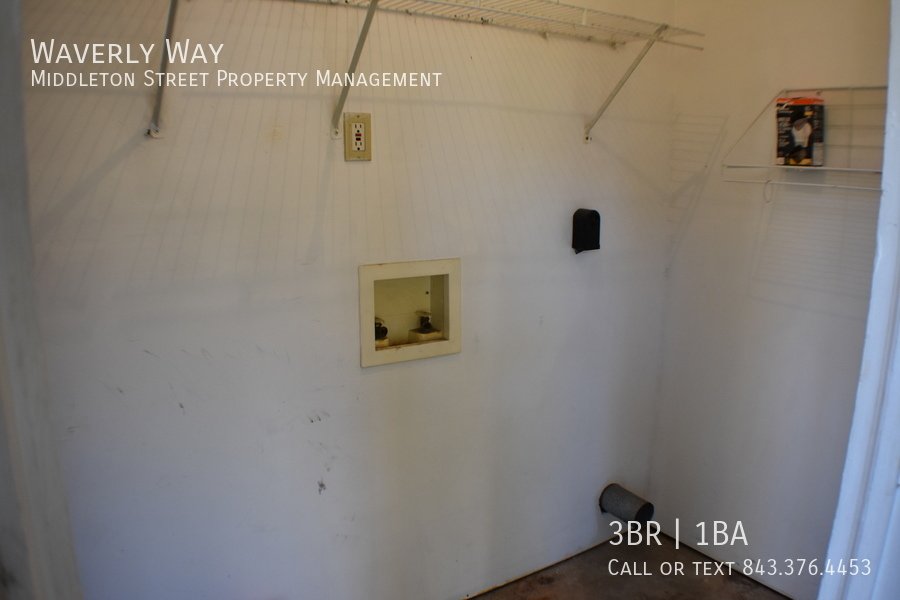 Waverly Way property image