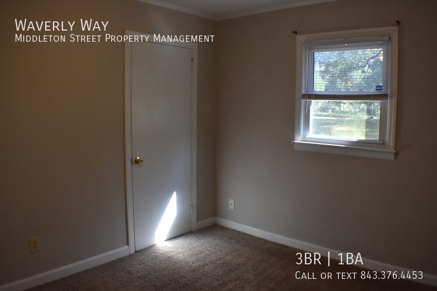 Waverly Way property image