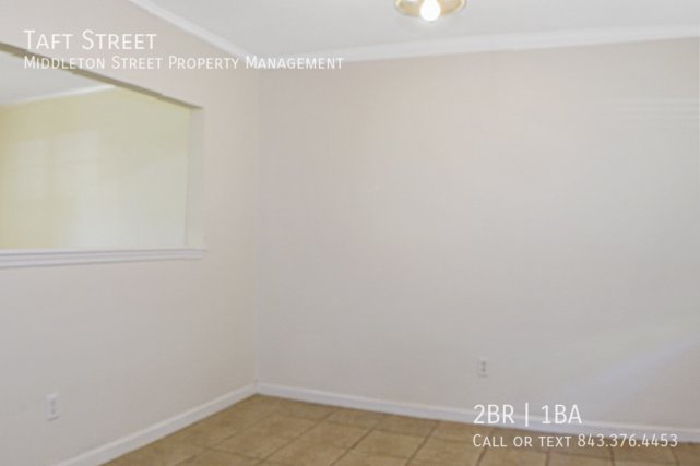 Oakview Commons property image