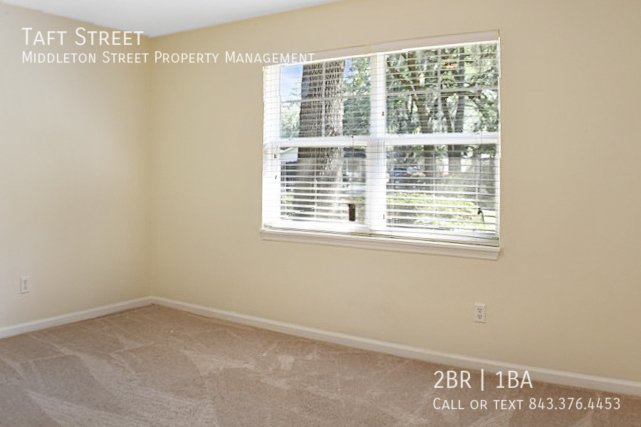 Oakview Commons property image