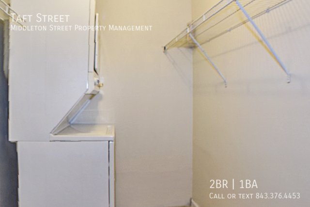 Oakview Commons property image