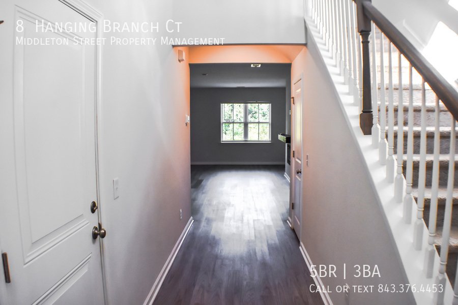 8 Hanging Branch Ct property image