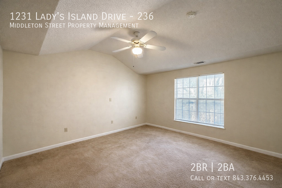 1231 Lady's Island Drive property image