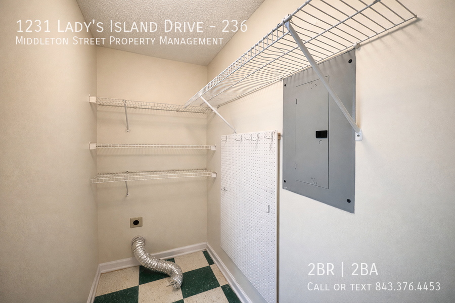 1231 Lady's Island Drive property image
