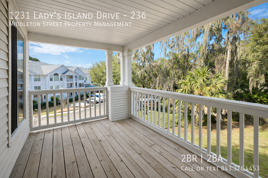 1231 Lady's Island Drive property image