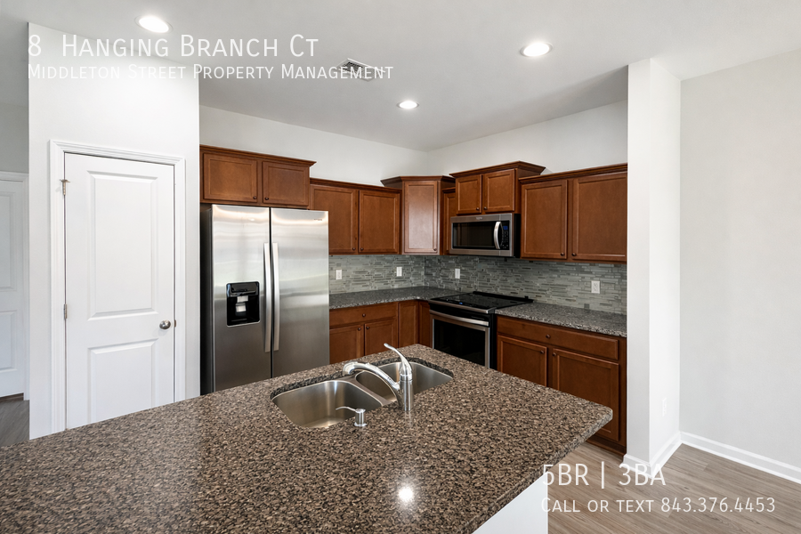 8 Hanging Branch Ct property image