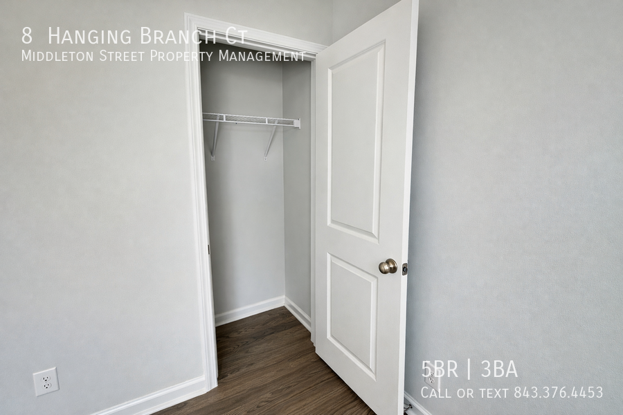 8 Hanging Branch Ct property image