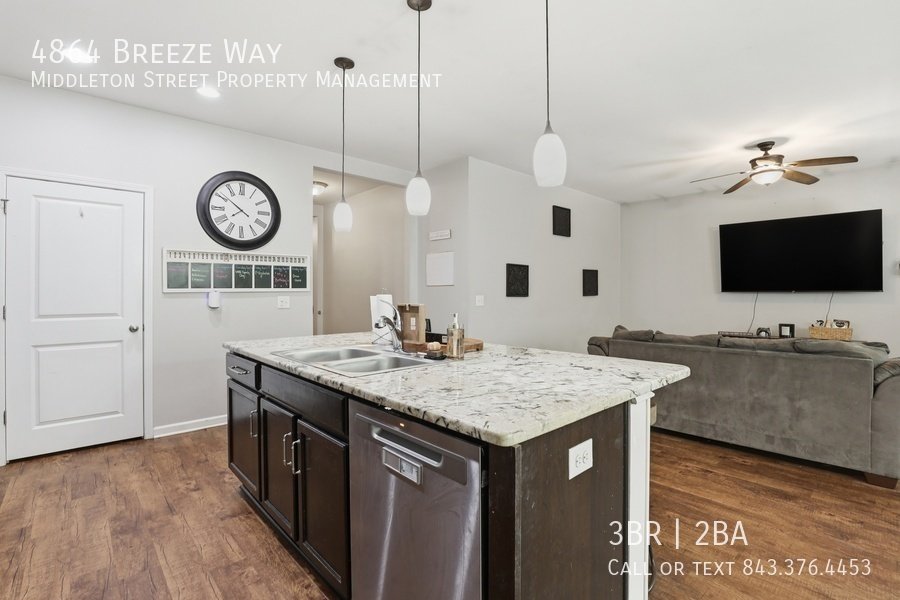 4864 Breeze Way property image