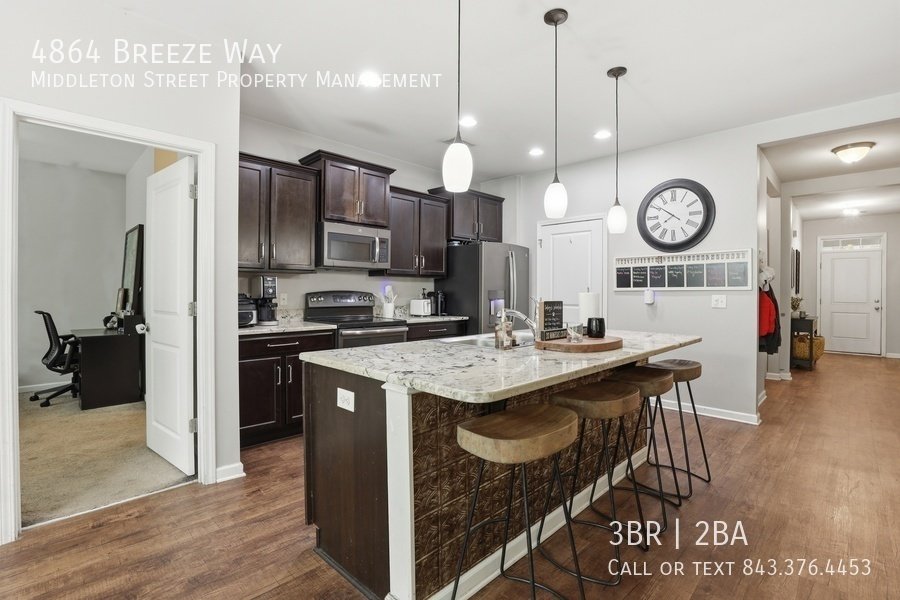 4864 Breeze Way property image