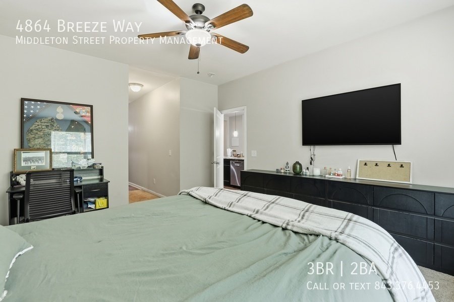 4864 Breeze Way property image