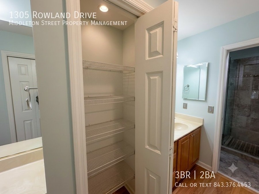1305 Rowland Drive property image