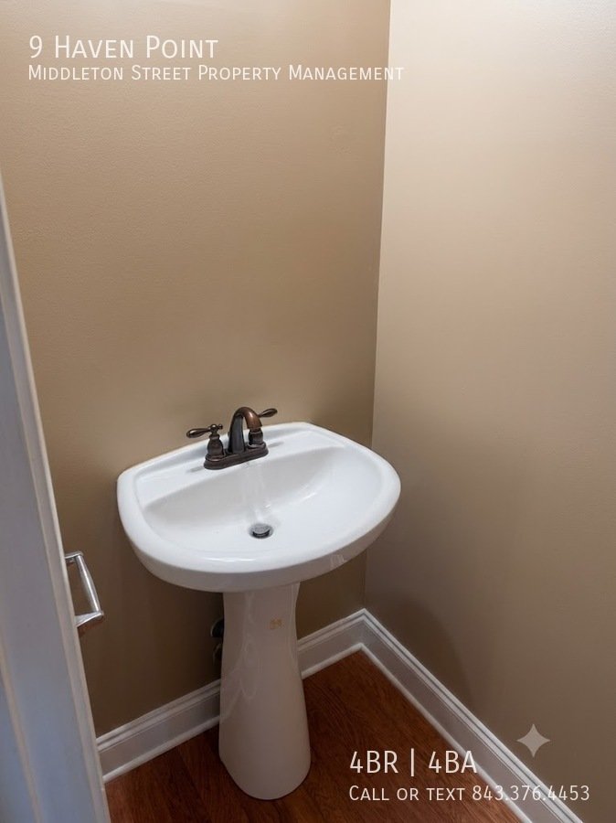 9 Haven Point property image