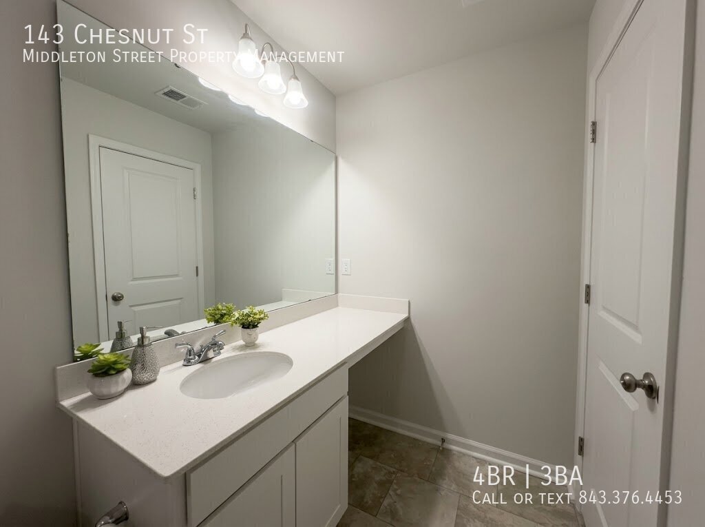 143 Chesnut St, Beaufort, SC 29906 property image